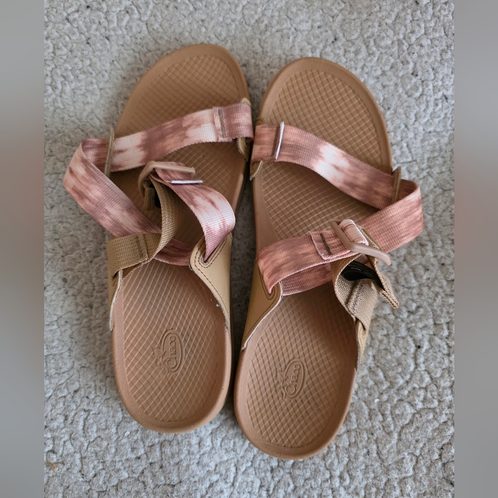 Chaco | Lowdown Slide In Faded Doe | Size 9 | Like New.